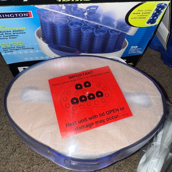 Remington Body Waves Ionic Rollers - Blue and White - Picture 5 of 5